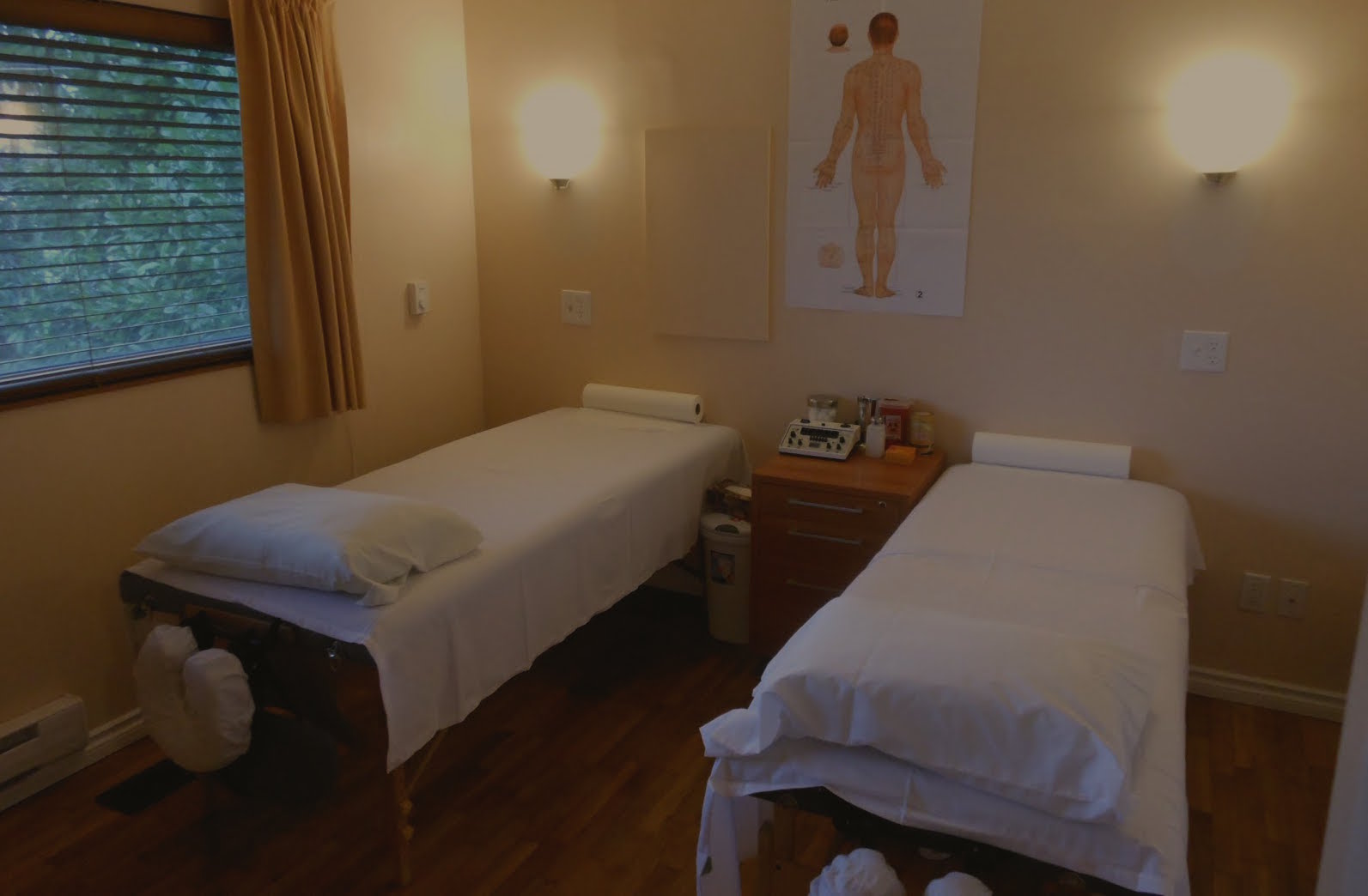 A treatment room at China Acupuncture & Herbal Clinic